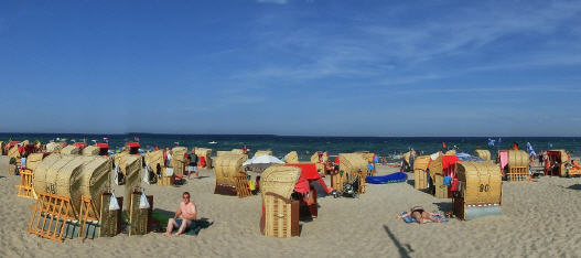 Strandgetümmel bei 26 Grad